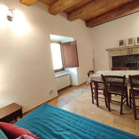 Abruzzomio Alloggi Agrituristici Goriano Valli