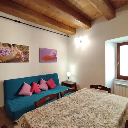 Abruzzomio Alloggi Agrituristici * Goriano Valli