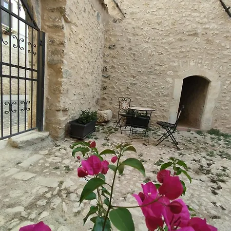 Abruzzomio Alloggi Agrituristici *